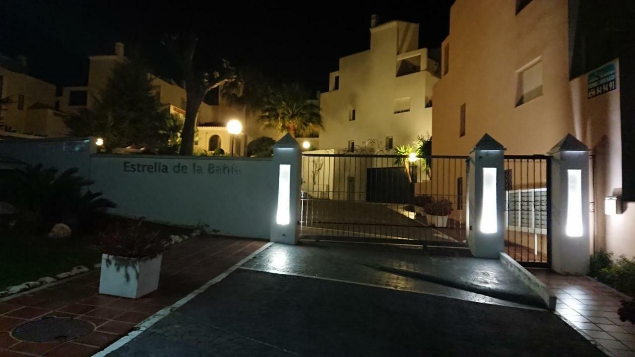 Estrella De La Bahia Apartment Casares Exterior photo